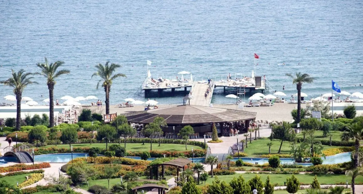 Miracle Resort — MIRACLE RESORT