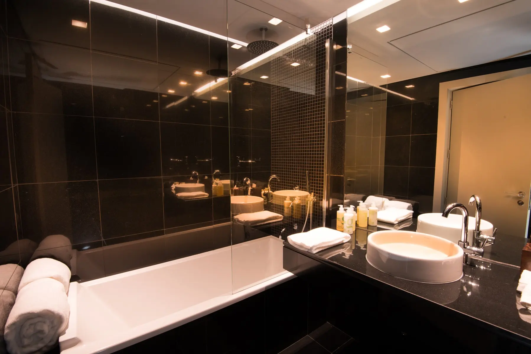 Octant Ponta Delgada — OCTANT PONTA DELGADA