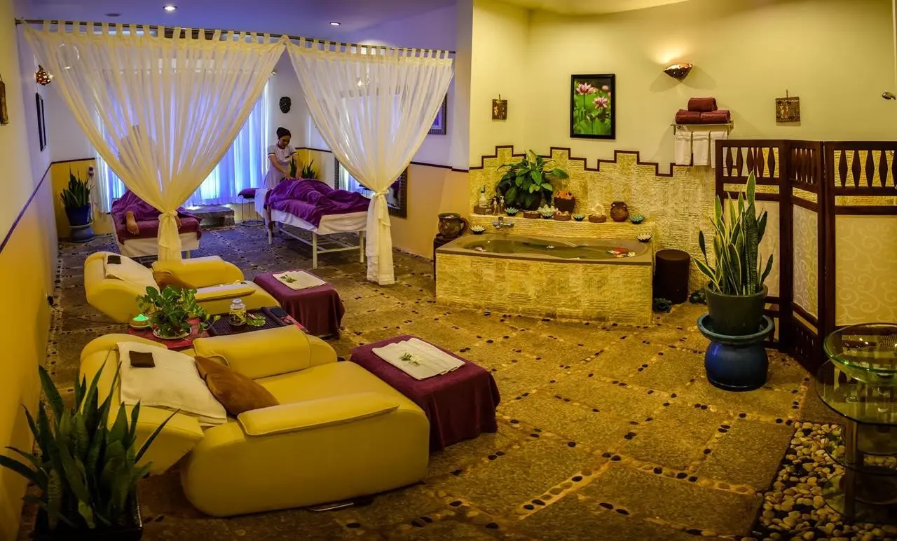 Pandanus Beach Resort & Spa — PANDANUS RESORT