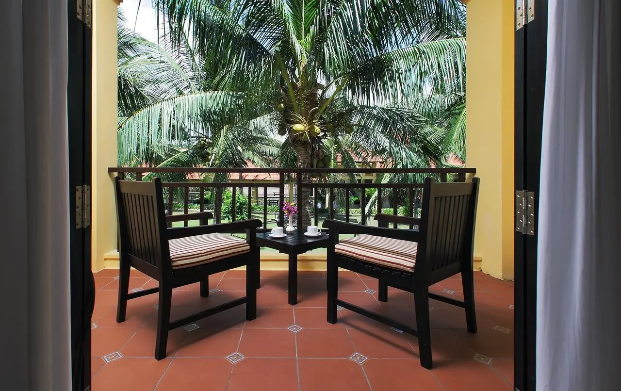 Pandanus Beach Resort & Spa — PANDANUS RESORT