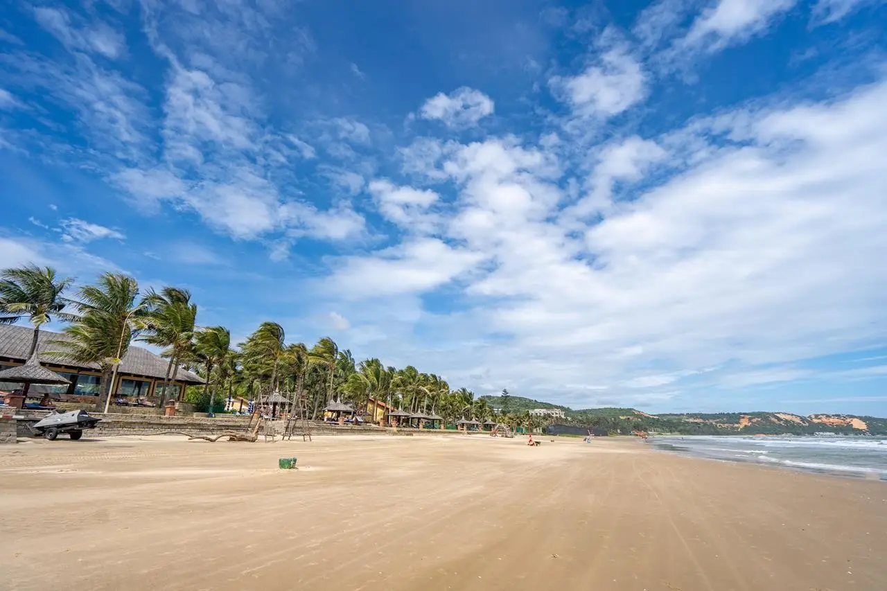 Pandanus Beach Resort & Spa — PANDANUS RESORT