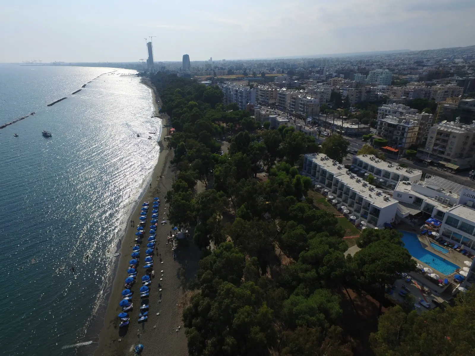 Plaża przy hotelu Park Beach Hotel