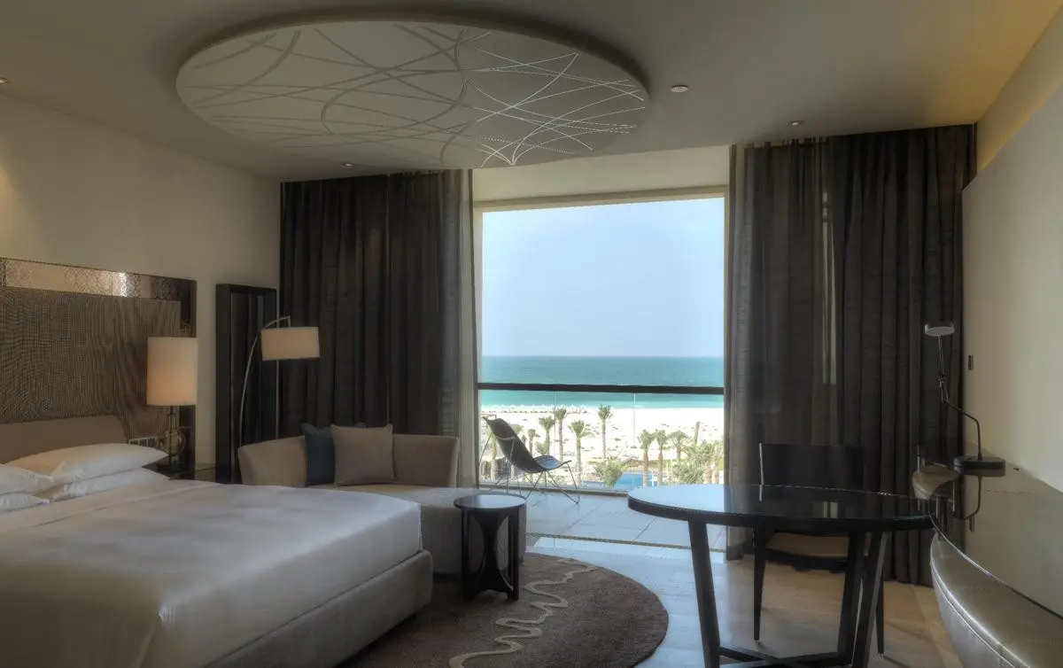 Park Hyatt Abu Dhabi Hotel & Villas — PARK HYATT ABU DHABI HOTEL & VILLAS
