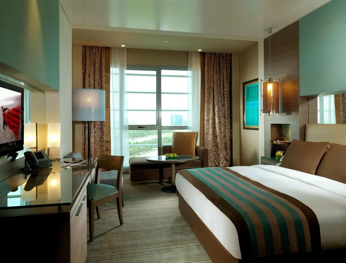 Park Rotana Abu Dhabi — PARK ROTANA ABU DHABI