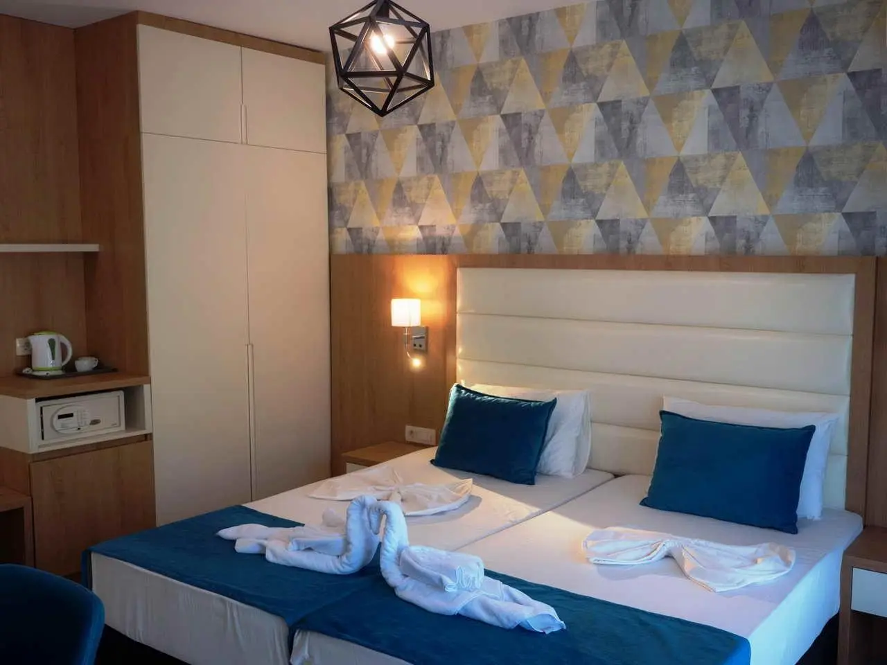 Pearl Beach Resort — PEARL BEACH RESORT