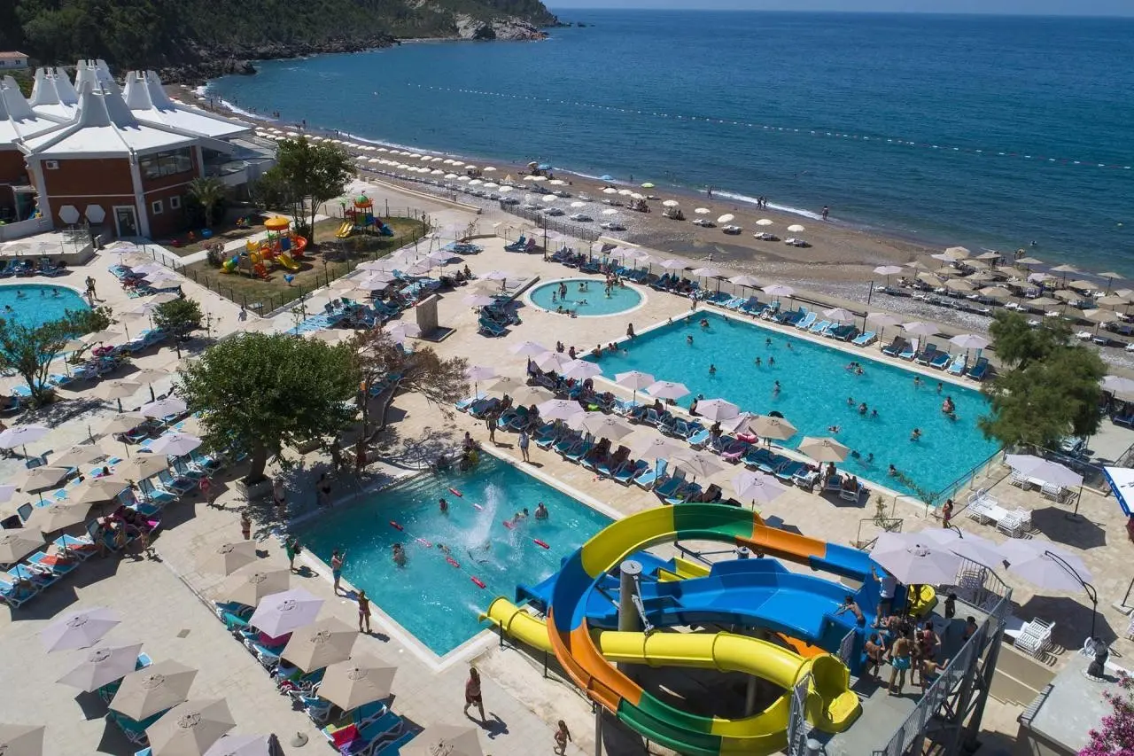 Pearl Beach Resort — PEARL BEACH RESORT