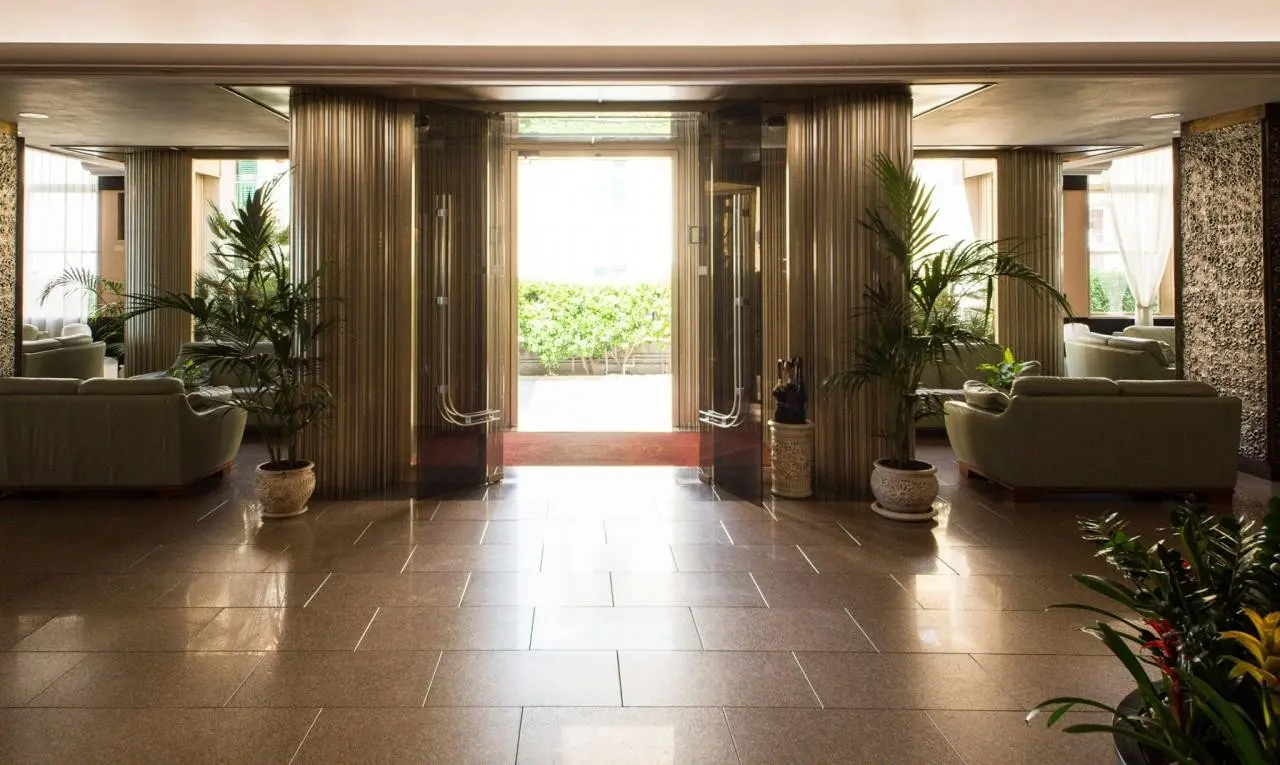 Lobby hotelu Pietra di Luna