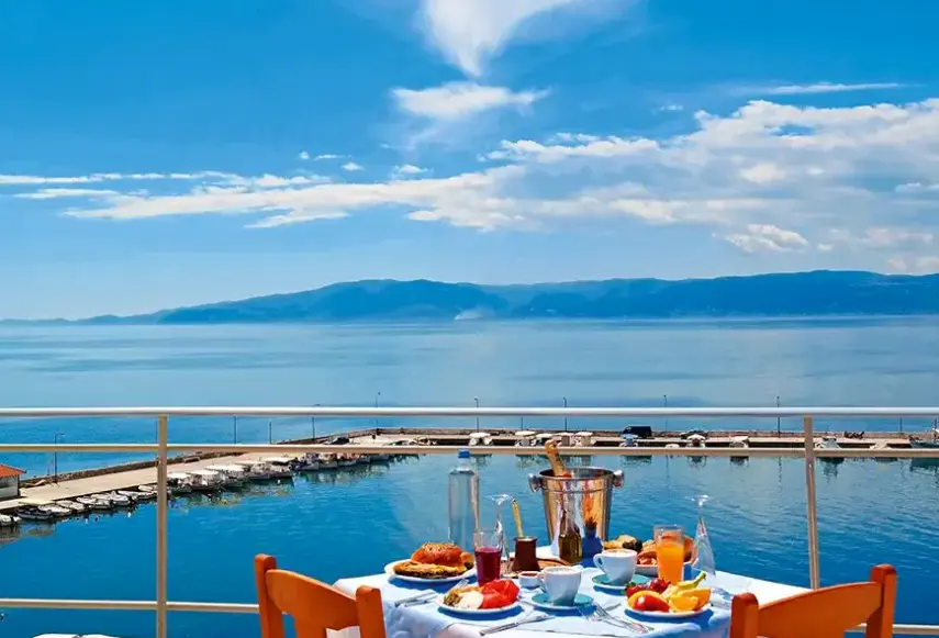 Widok z hotelu Porto Evia Boutique