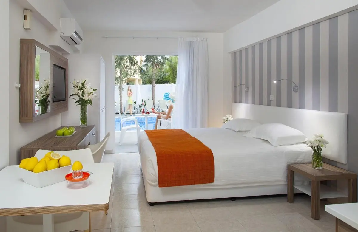 Princessa Vera Hotel Apartments — PRINCESSA VERA HOTEL APARTMENTS