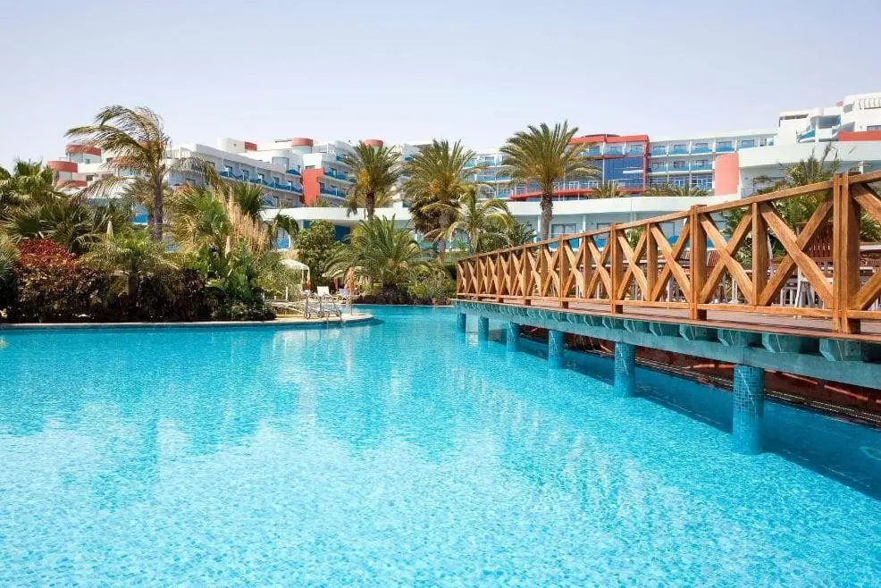 R2 Pajara Beach — R2 PAJARA BEACH HOTEL & SPA