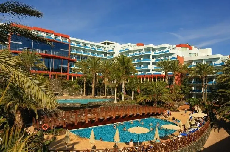 R2 Pajara Beach — R2 PAJARA BEACH HOTEL & SPA