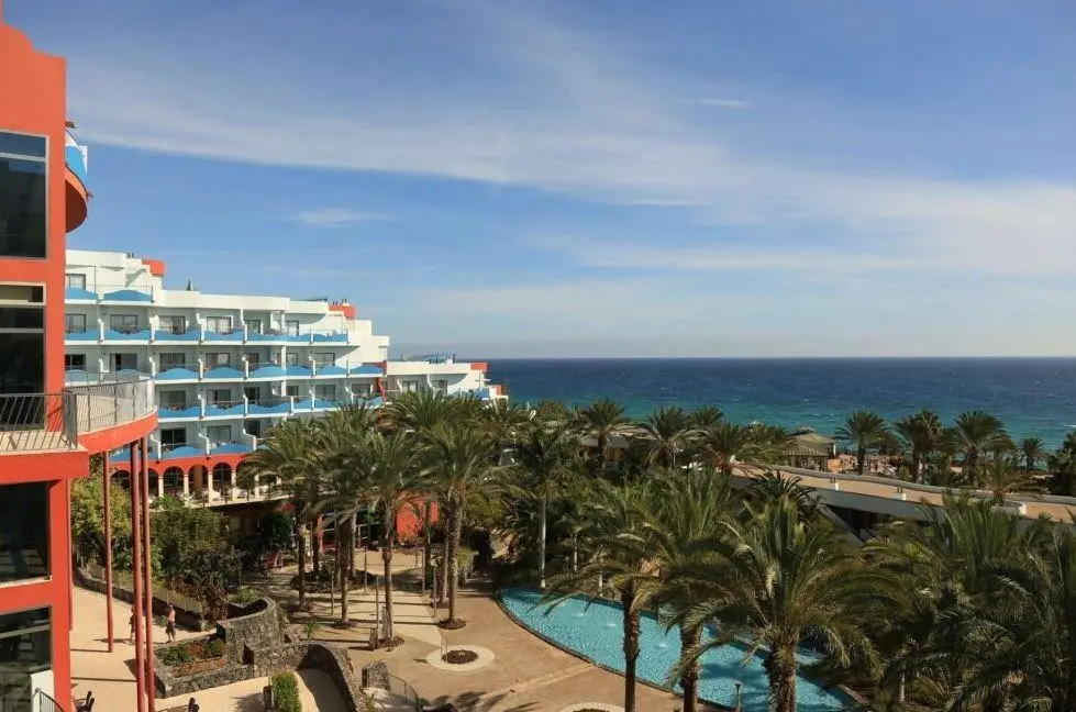 R2 Pajara Beach — R2 PAJARA BEACH HOTEL & SPA