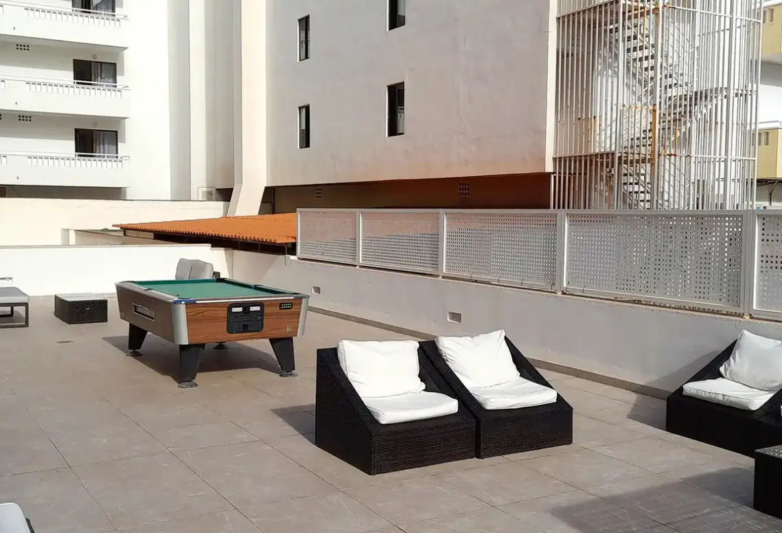 Basen w hotelu R2 Verónica