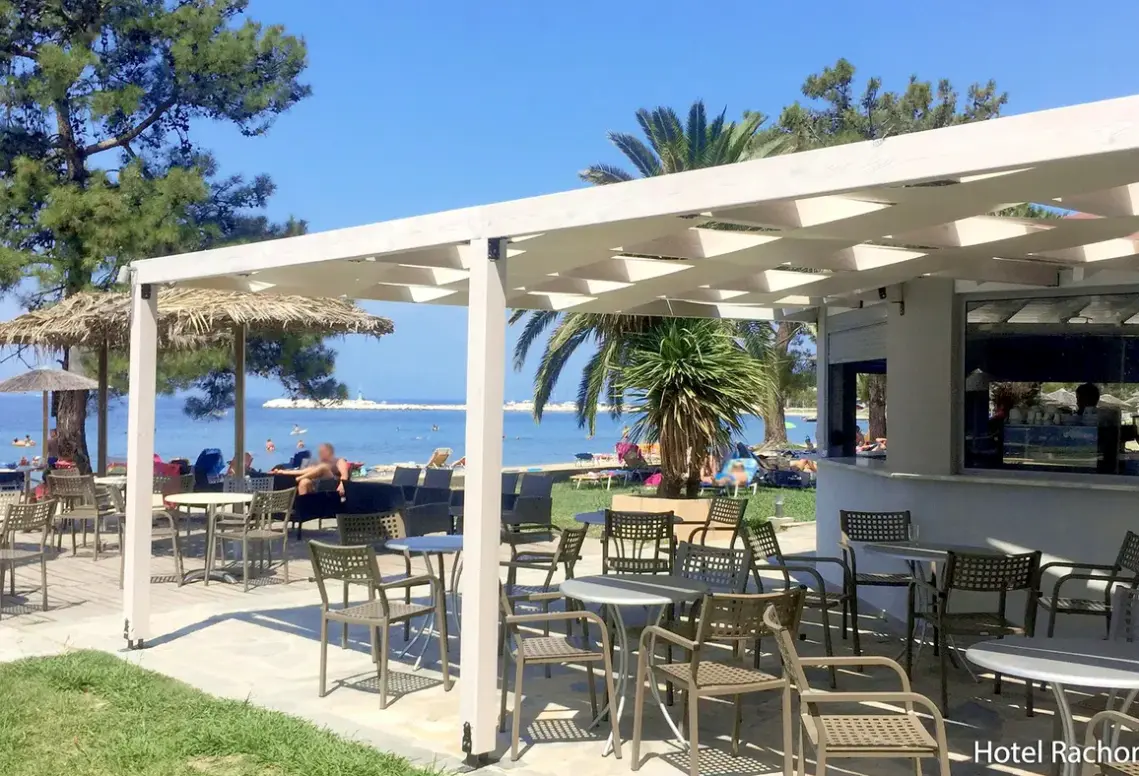 Plaża przy hotelu Rachoni Imperial