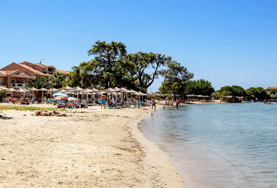 Plaża przy hotelu Rachoni Imperial