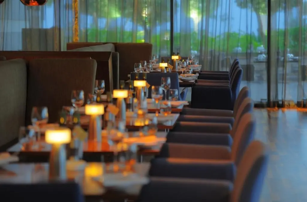 Radisson Blu Hotel, Abu Dhabi Yas Island — RADISSON BLU HOTEL, ABU DHABI YAS ISLAND