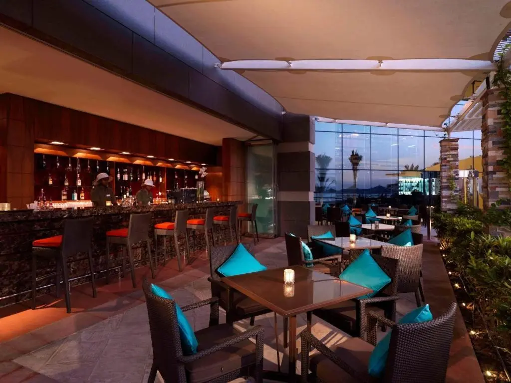 Radisson Blu Hotel, Abu Dhabi Yas Island — RADISSON BLU HOTEL, ABU DHABI YAS ISLAND