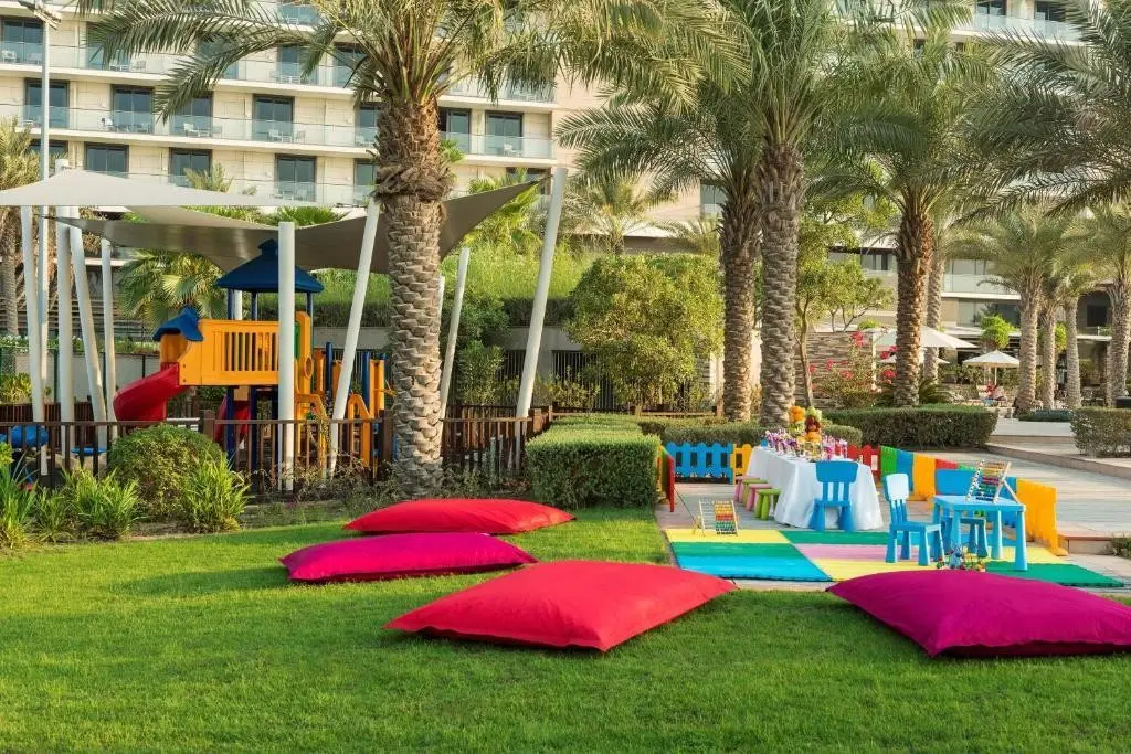 Radisson Blu Hotel, Abu Dhabi Yas Island — RADISSON BLU HOTEL, ABU DHABI YAS ISLAND