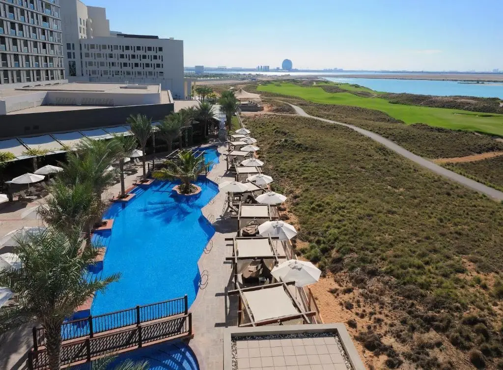 Radisson Blu Hotel, Abu Dhabi Yas Island — RADISSON BLU HOTEL, ABU DHABI YAS ISLAND