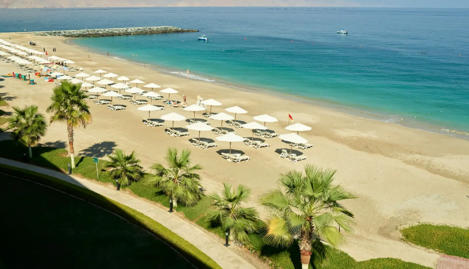 Plaża przy hotelu Radisson Blu Resort, Fujairah