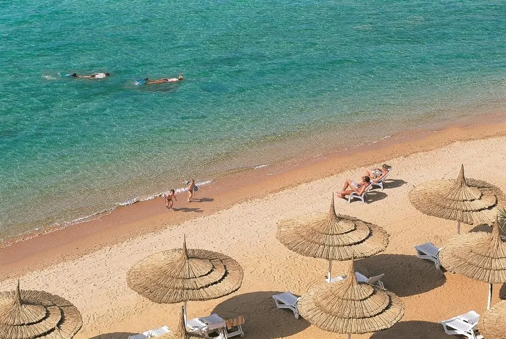 Reef Oasis Beach Resort — REEF OASIS BEACH RESORT