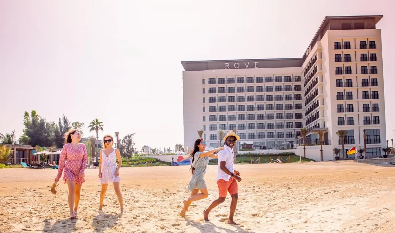 Rove La Mer Beach, Jumeirah — ROVE LA MER BEACH JUMEIRAH