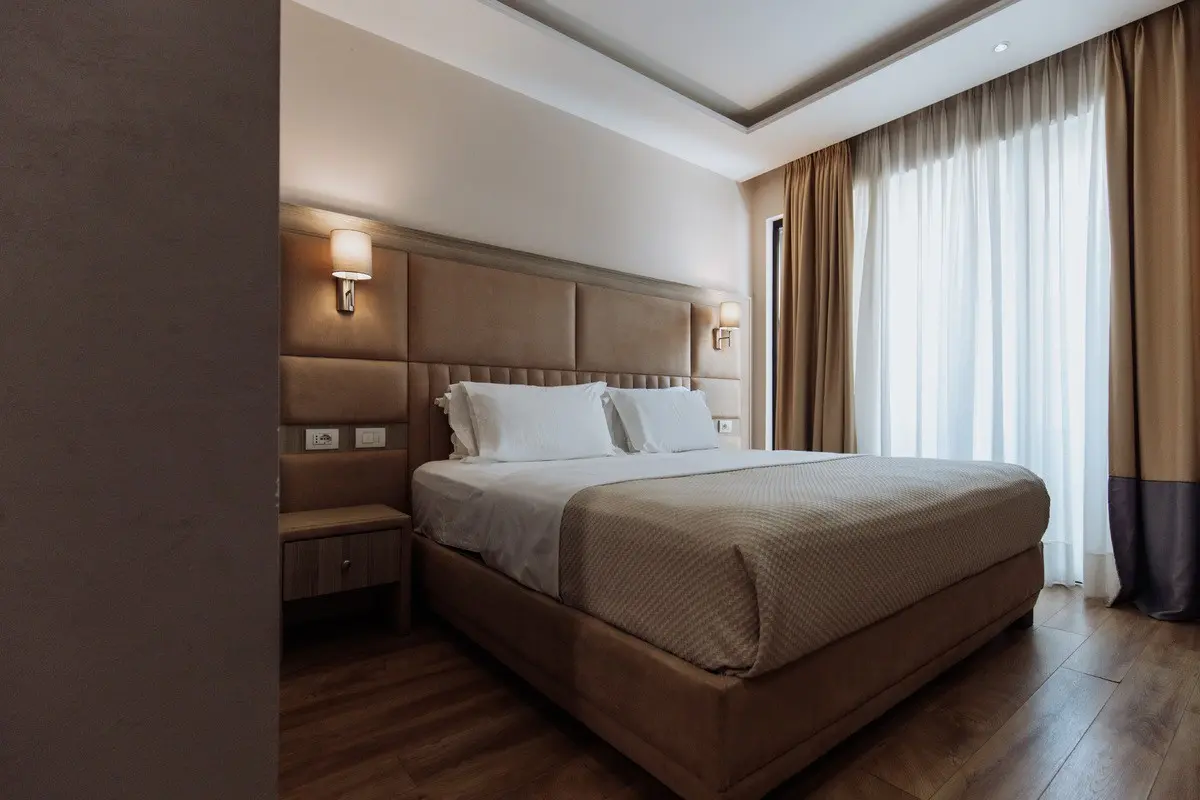 Royal G — ROYAL G HOTEL & SPA