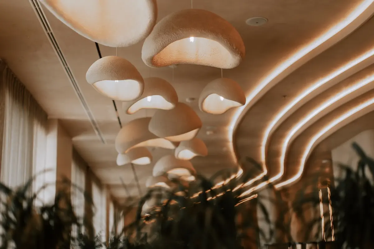 Royal G LUX — ROYAL G DELUXE