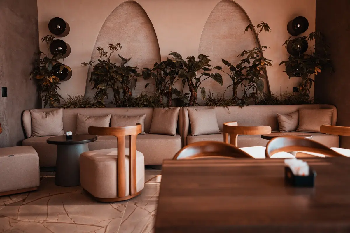 Royal G LUX — ROYAL G DELUXE