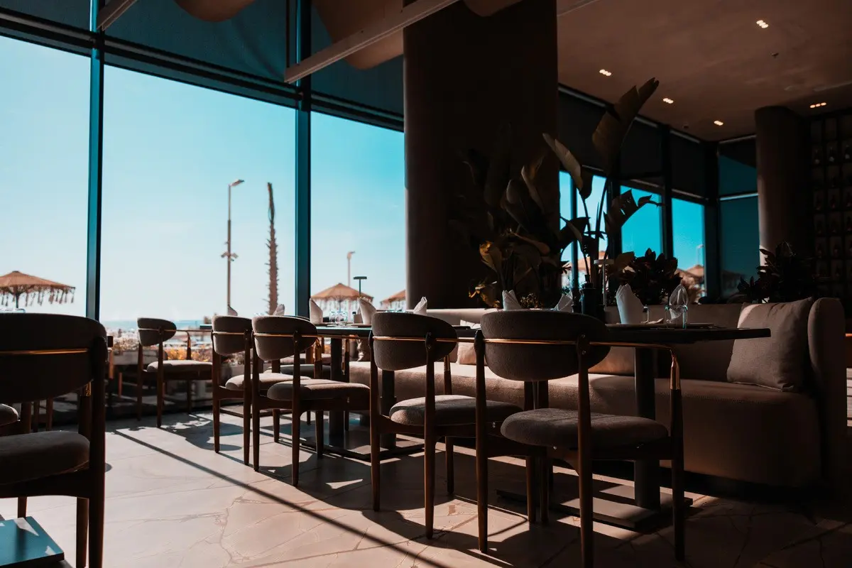 Royal G LUX — ROYAL G DELUXE