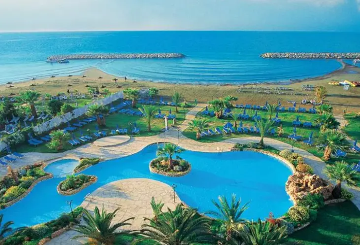 Basen w hotelu Sentido Sandy Beach Hotel