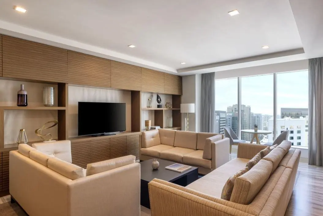 Sheraton Abu Dhabi Hotel & Resort — MARRIOTT DOWNTOWN ABU DHABI