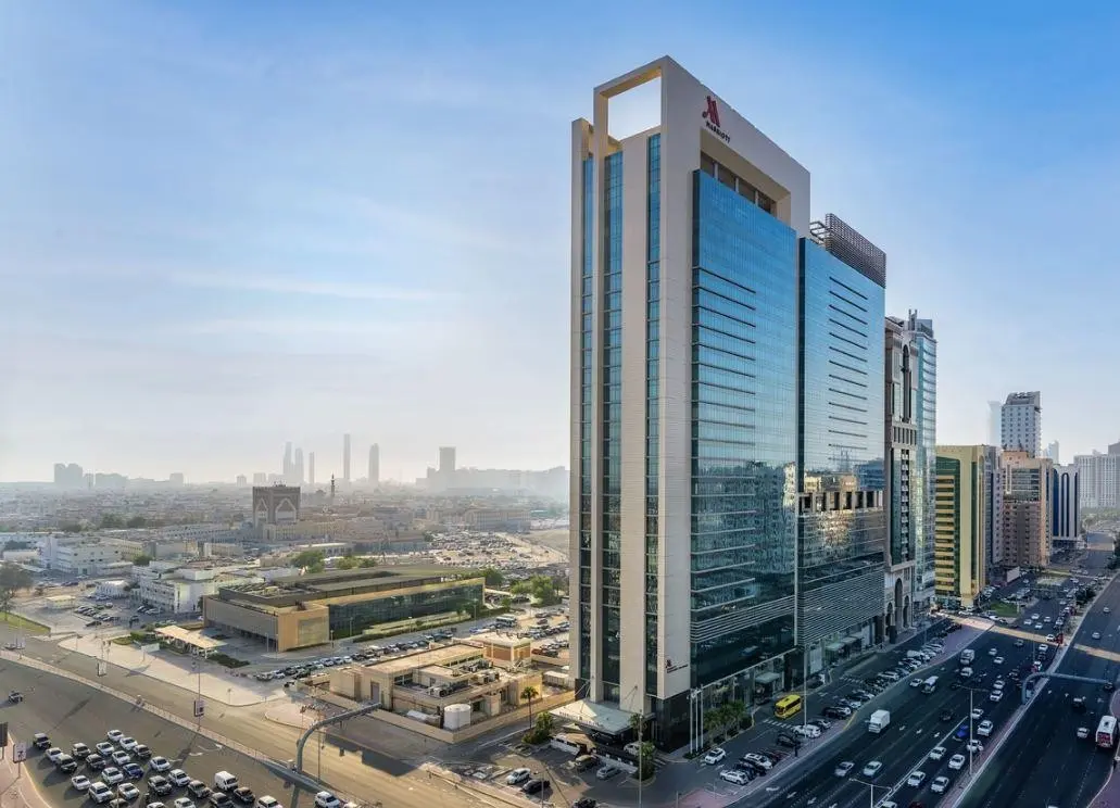 Sheraton Abu Dhabi Hotel & Resort — MARRIOTT DOWNTOWN ABU DHABI