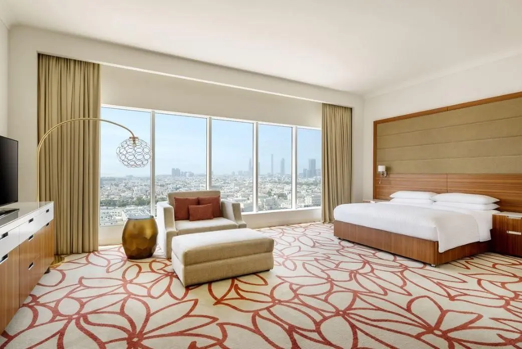 Sheraton Abu Dhabi Hotel & Resort — MARRIOTT DOWNTOWN ABU DHABI