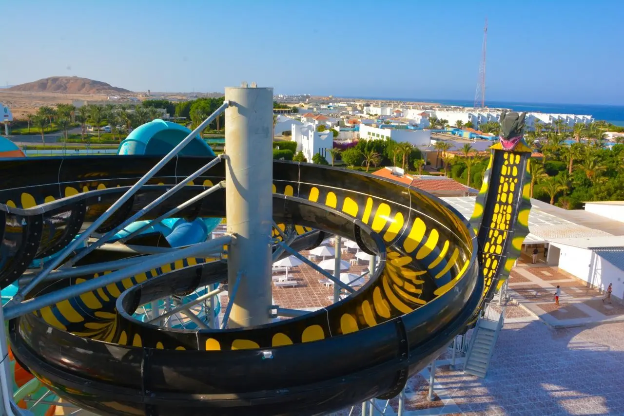 Sirena Beach Resort & Spa — SIRENA BEACH RESORT & SPA