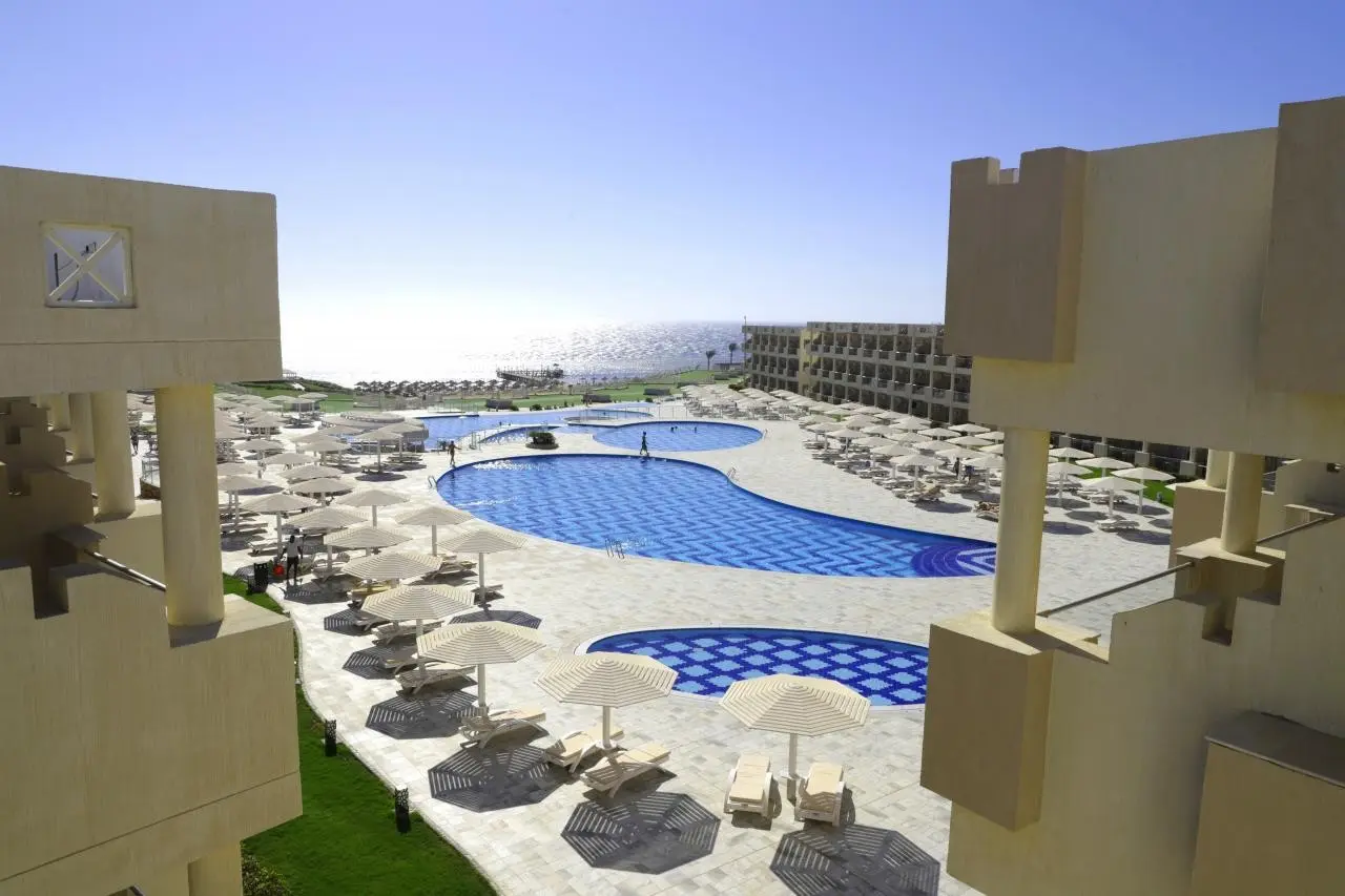 Sirena Beach Resort & Spa — SIRENA BEACH RESORT & SPA