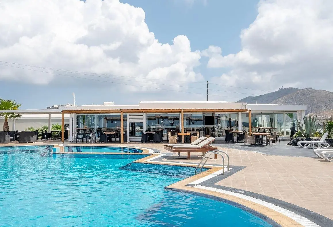 SMY Orizontes Santorini — SMY SANTORINI SUITES & VILLAS