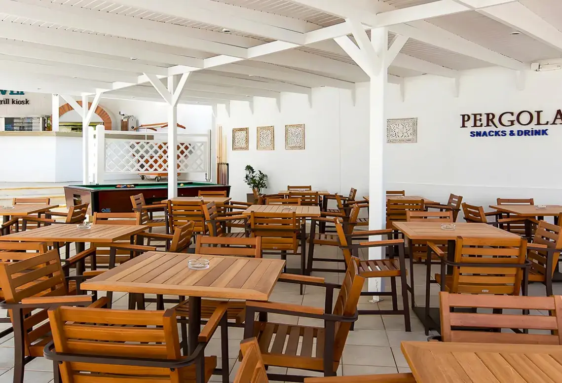 Restauracja i jedzenie w hotelu Solimar Ruby & Ruby Royal