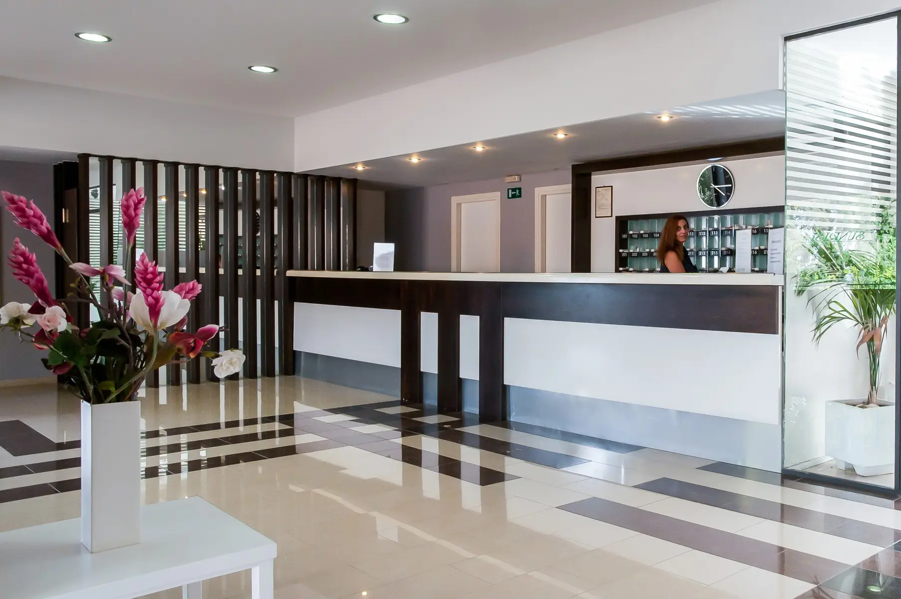 Sunrise Resort — SUNRISE VILLAGE