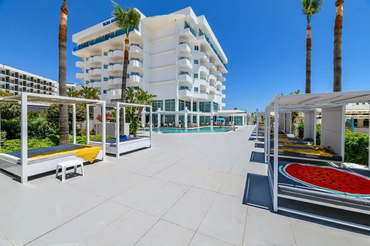 Tasia Maris Sands — TASIA MARIS SANDS