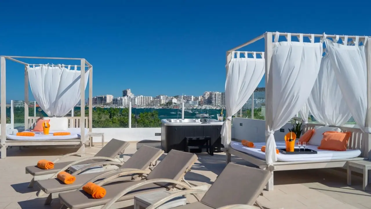 Basen w hotelu Thb Ocean Beach
