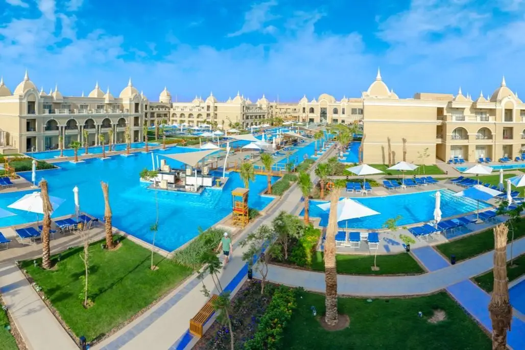 Titanic Royal — TITANIC ROYAL RESORT