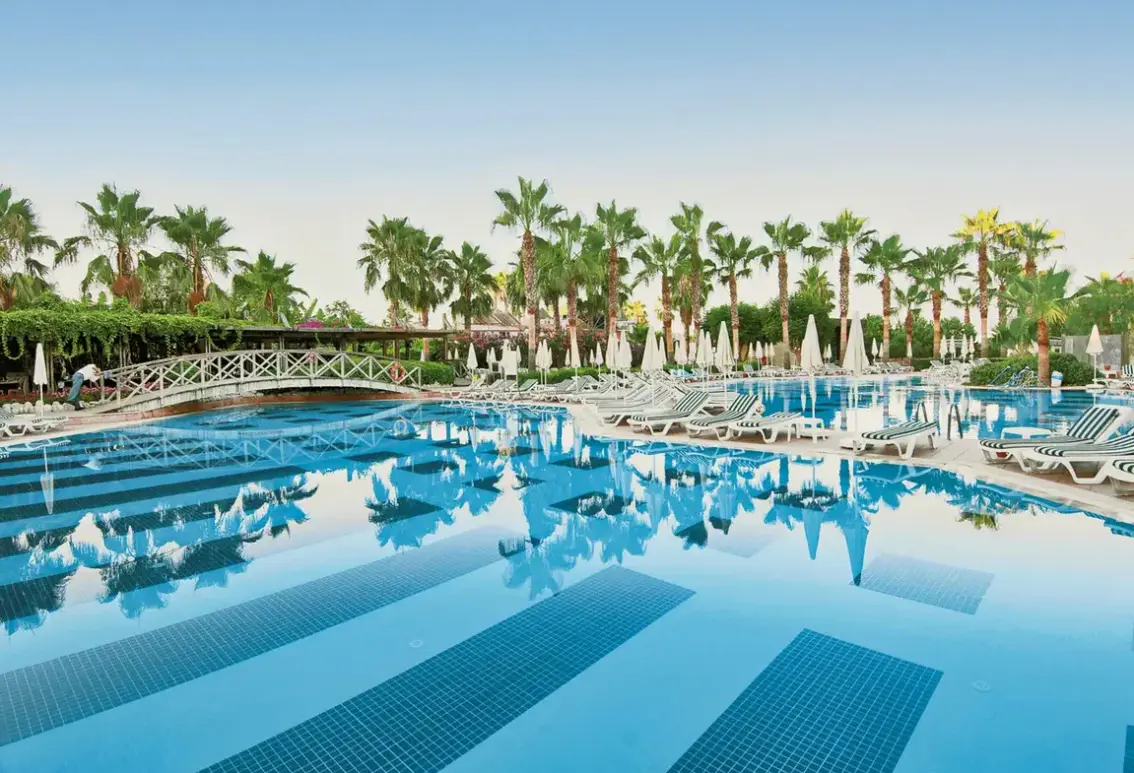 Basen w hotelu Trendy Palm Beach