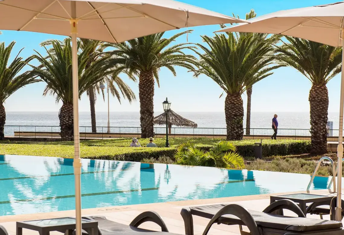 Basen w hotelu Vila Gale Santa Cruz