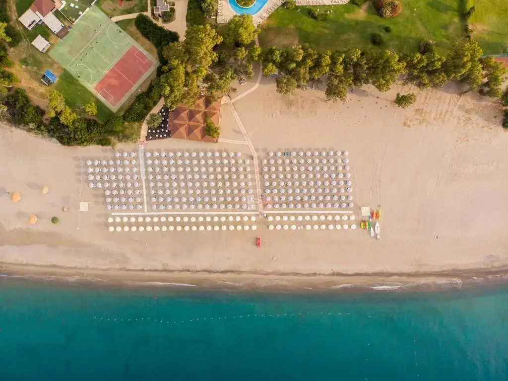 Plaża przy hotelu Voi Floriana Resort