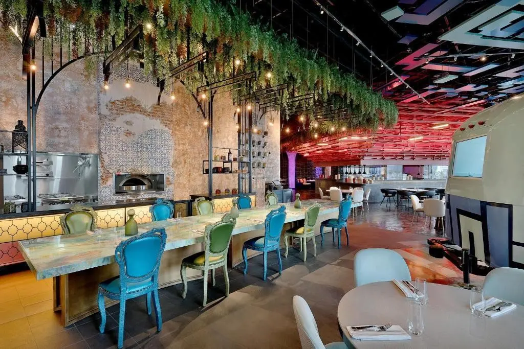 W Abu Dhabi – Yas Island — W ABU DHABI YAS ISLAND