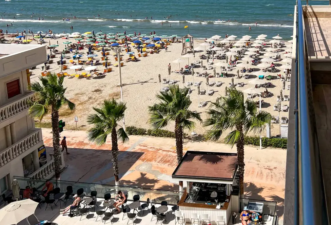 Plaża przy hotelu Adria Palace
