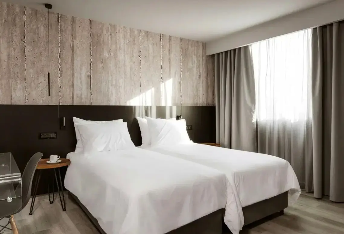 Pokój w hotelu Alassia