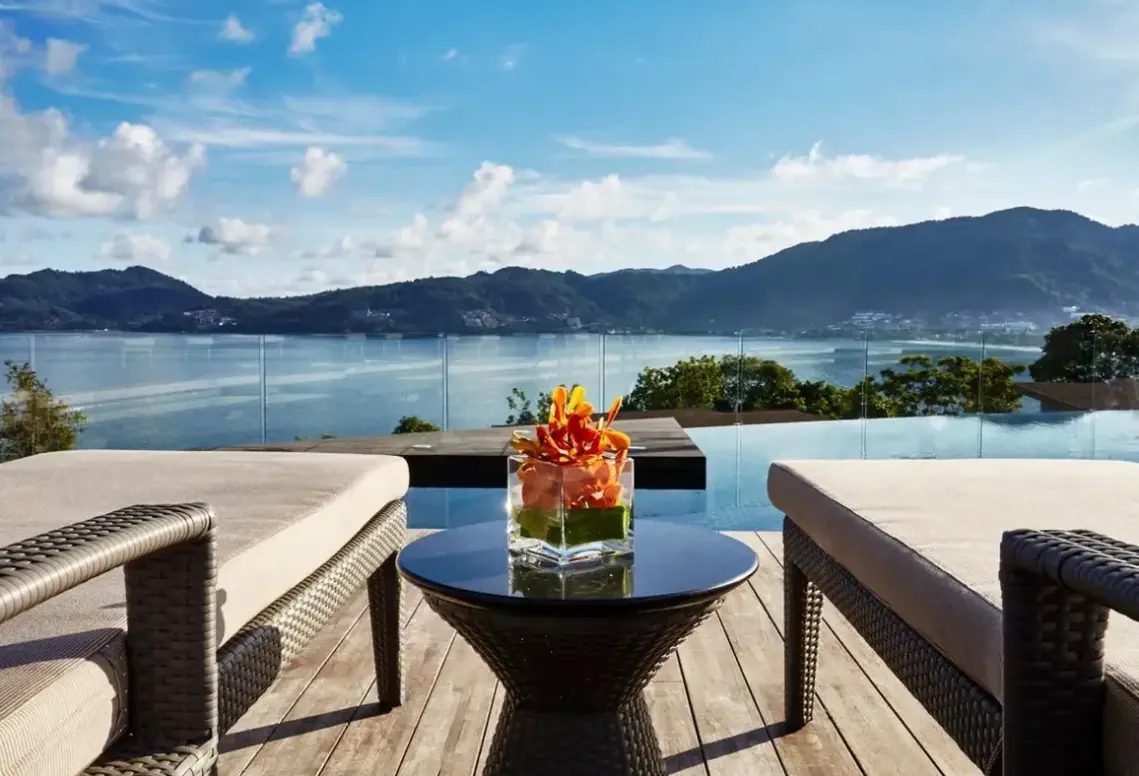 Widok z hotelu Amari Phuket Resort