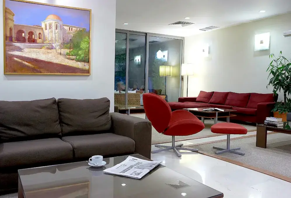 Lobby hotelu Angela Downtown (ex. Angela Suites & Lobby)